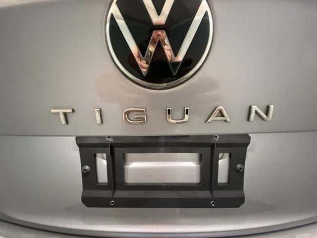 Used 2022 Gray Volkswagen 2.0T SE image 25