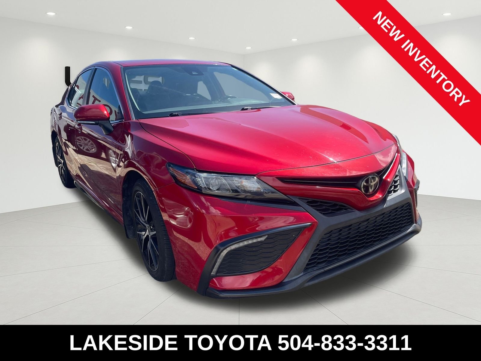 Used 2022 Red Toyota SE image 6