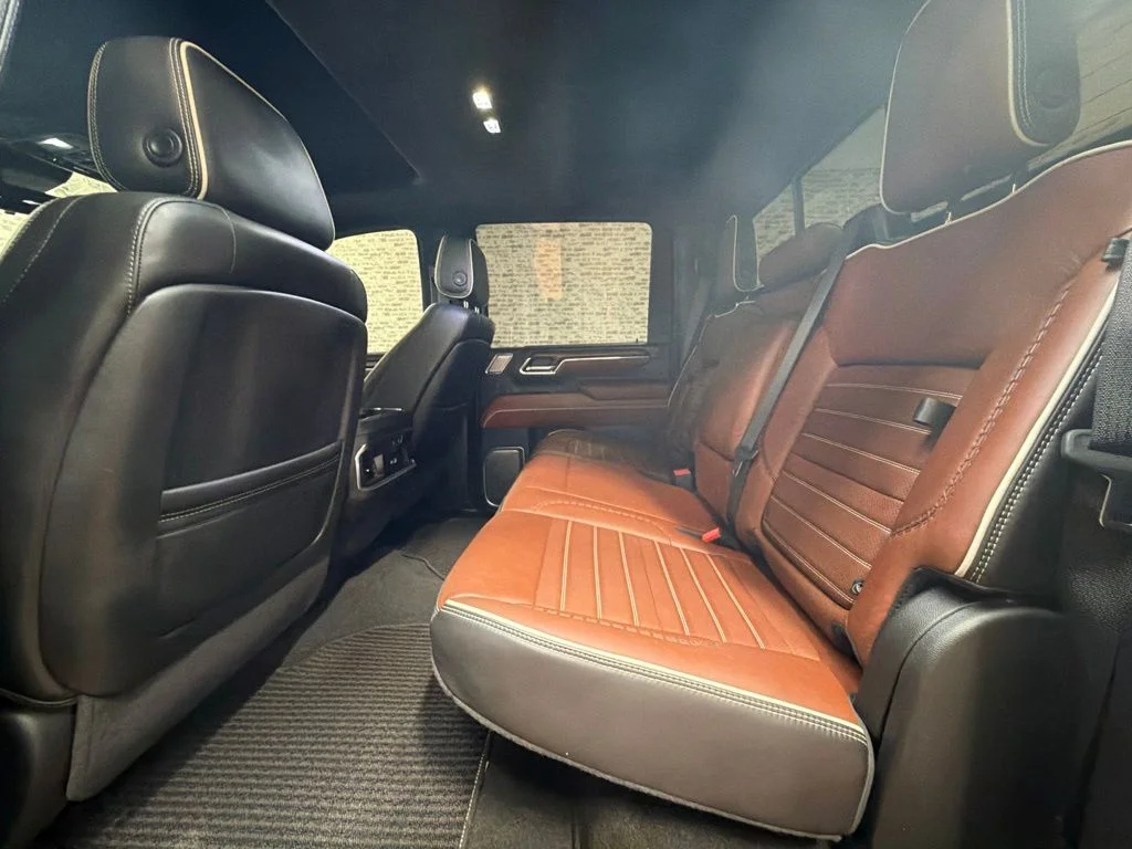 Used 2024 Onyx Black GMC Denali Ultimate image 13
