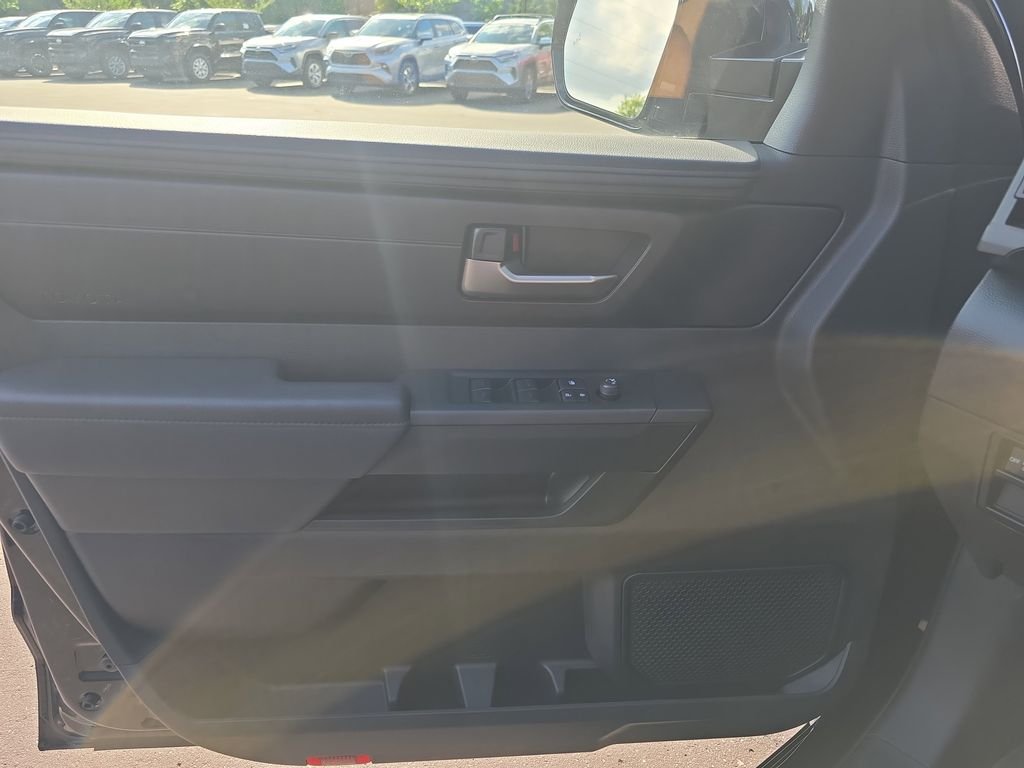 2024 Toyota Tundra SR5 - Photo 27