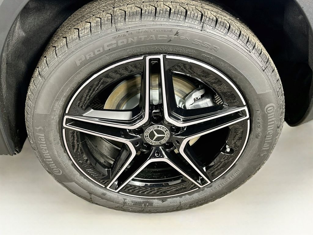 New 2026 Cirrus Silver Metallic Mercedes-Benz GLA 250 image 29