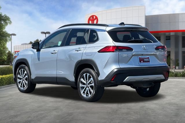 Certified Used 2025 Silver Toyota XLE image 7