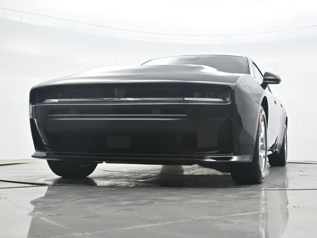 New 2026 Diamond Black Crystal Pearlcoat Dodge R/T image 34