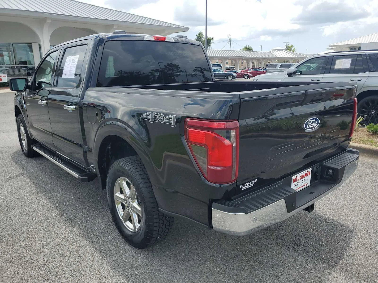 Used 2025 Black Ford XLT image 3
