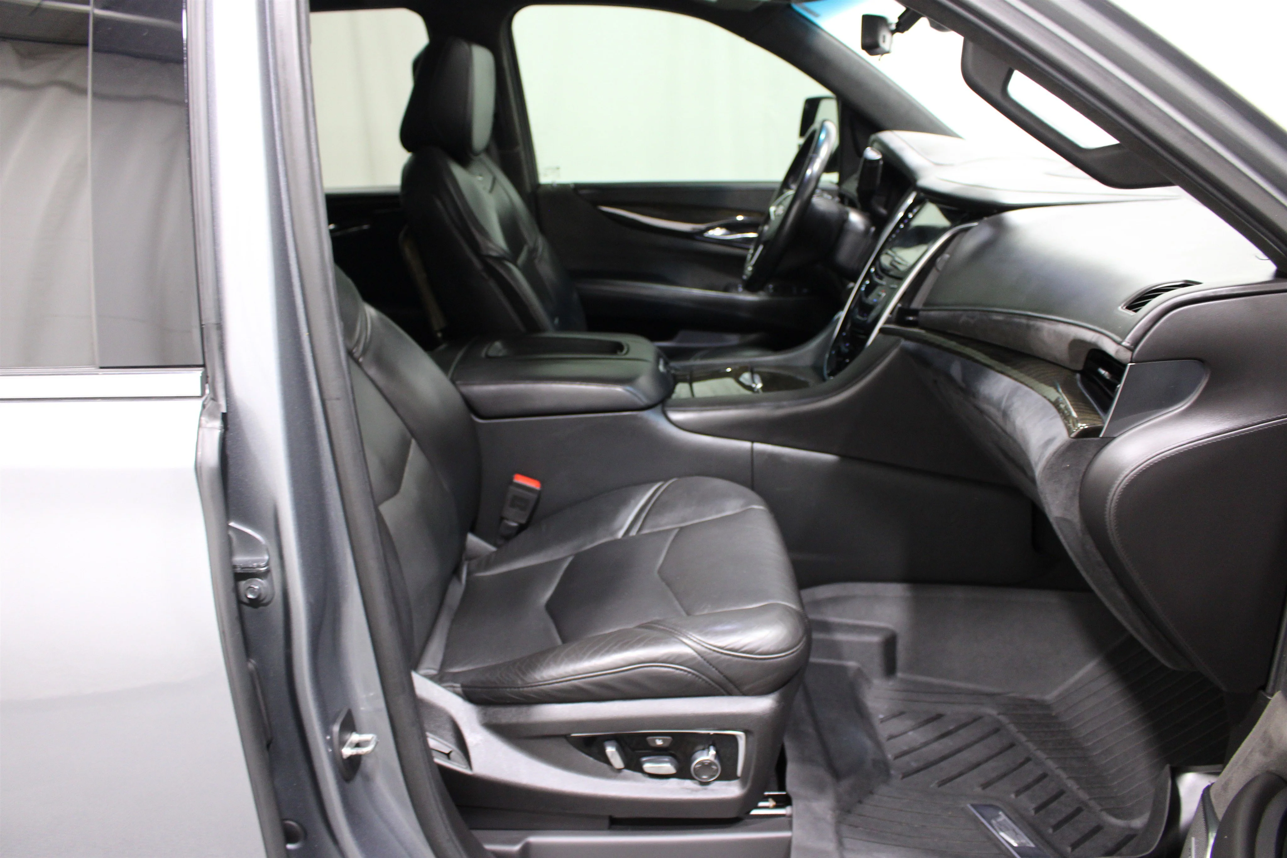 2019 Cadillac Escalade ESV Platinum - Photo 26