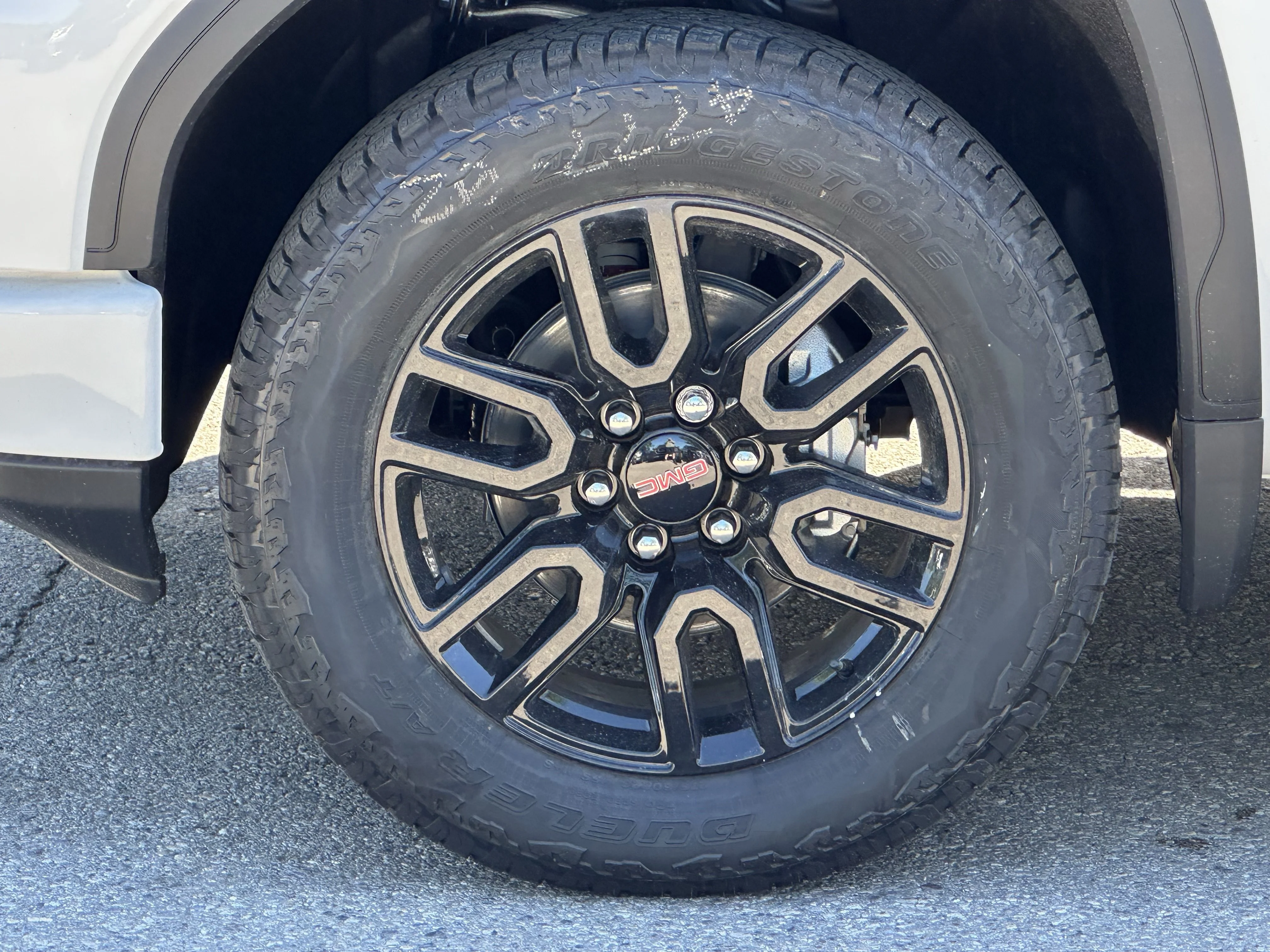 New 2026 Summit White GMC Elevation image 6