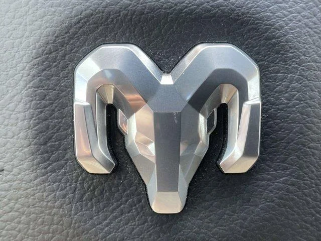 New 2026 Granite Crystal Metallic Clear-Coat Exterior Paint RAM Big Horn image 30