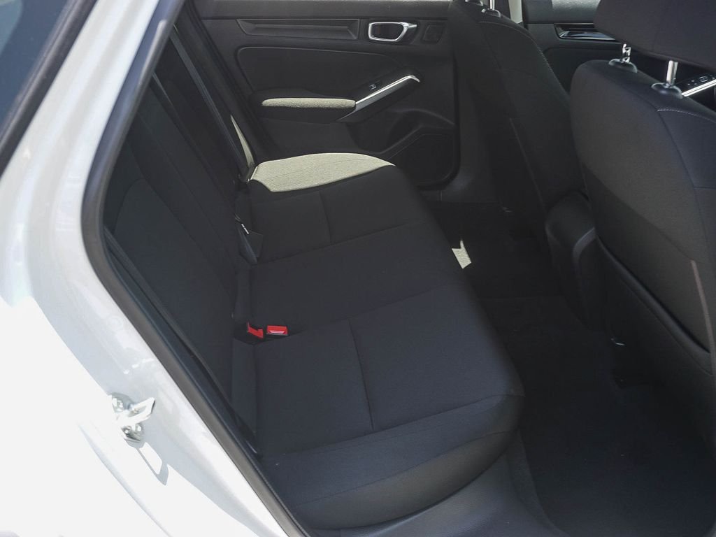 Used 2022 White Honda EX image 13