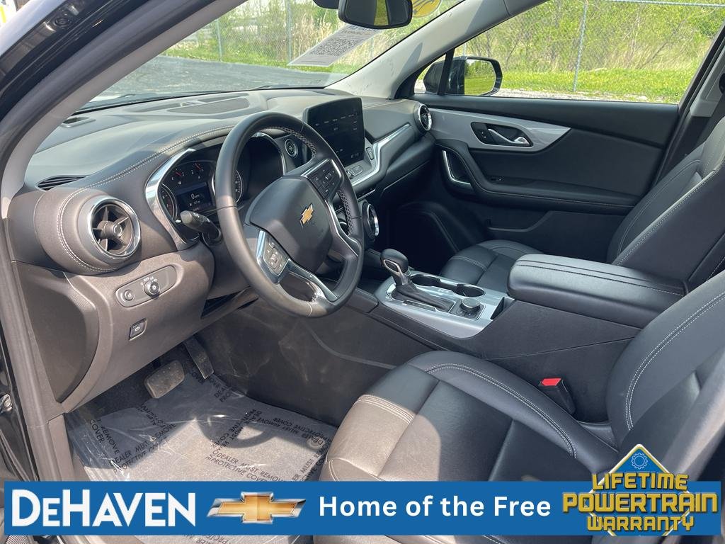 Used 2023 Black Chevrolet 3LT image 11