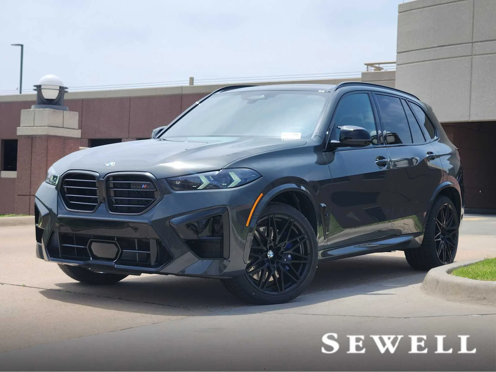 2026 BMW X5 M Competition's photo