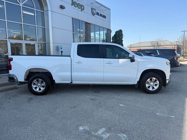 Used 2021 White Chevrolet LT image 8