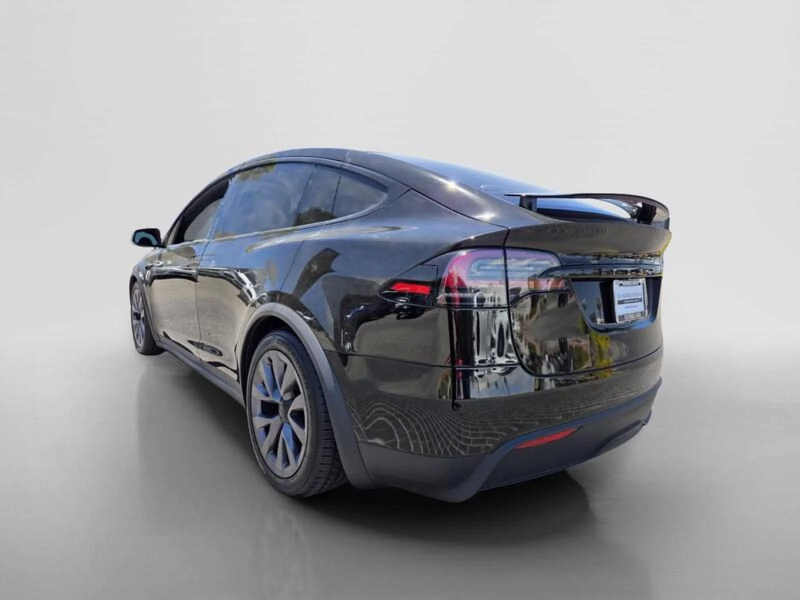 Used 2024 BLACK Tesla Long Range image 3