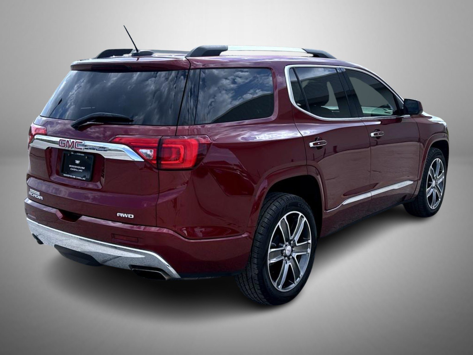 Used 2018 Red GMC Denali image 5