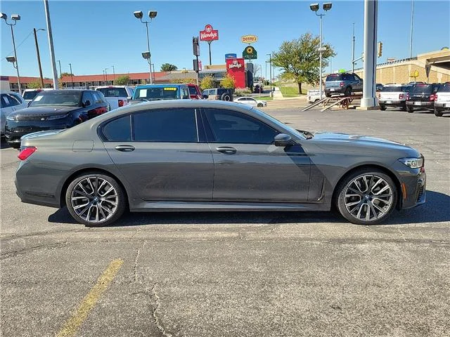 Used 2022 Dravit Gray Metallic BMW i xDrive All-wheel Drive image 5