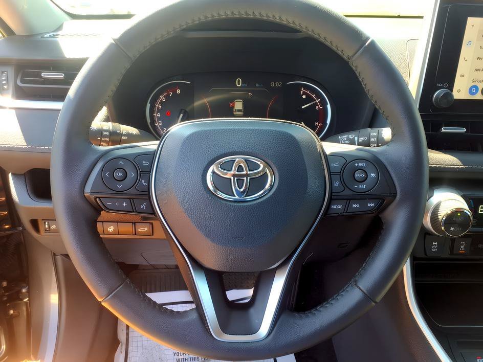 Used 2024 Magnetic Gray Metallic Toyota XLE Premium image 24
