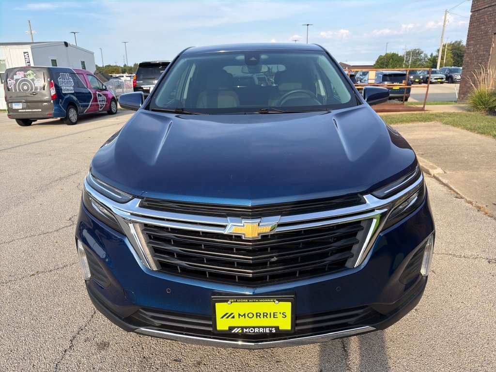 Used 2023 BLUE GLOW METALLIC Chevrolet LT image 8