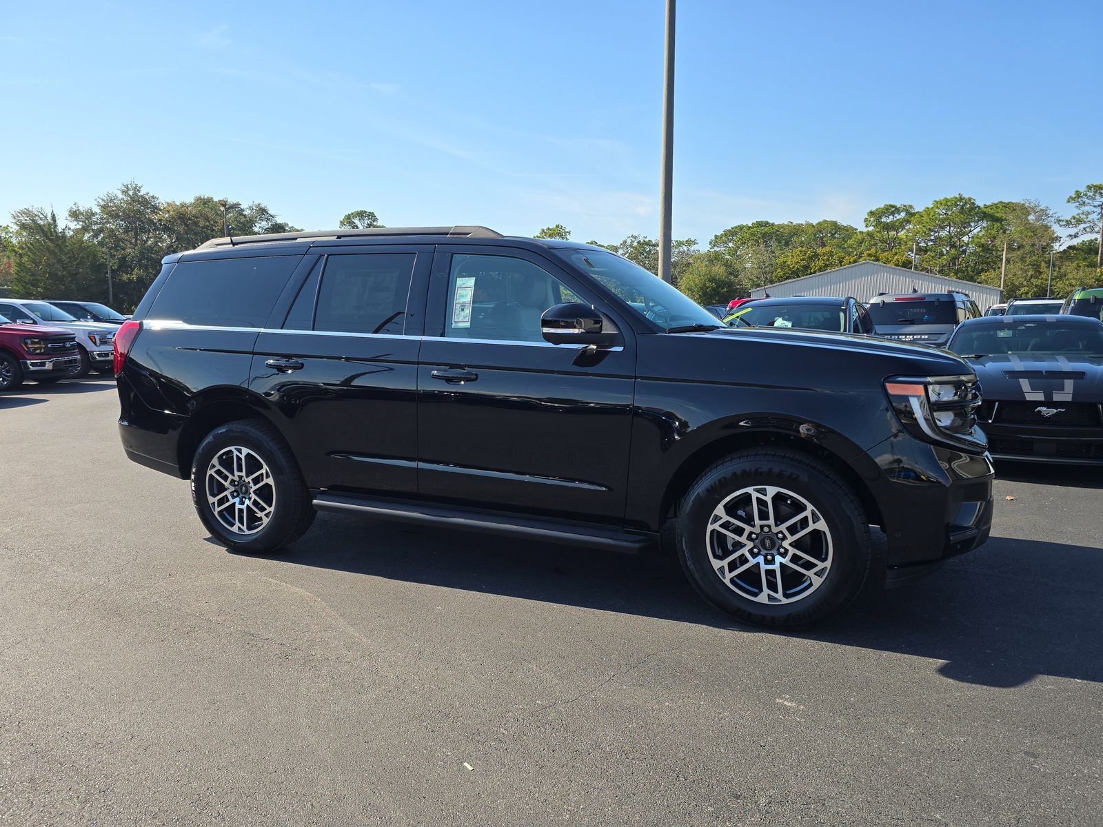 New 2025 Agate Black Metallic Ford Active image 2