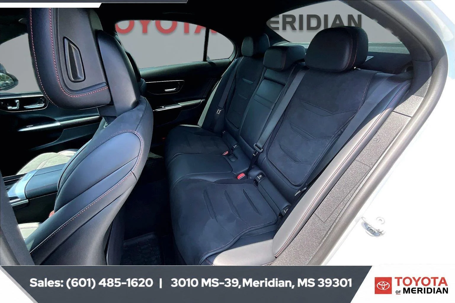 Used 2023 Polar White Mercedes-Benz AMG® C 43 image 19