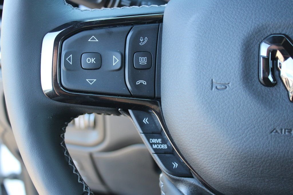2026 RAM 1500 Limited - Photo 14