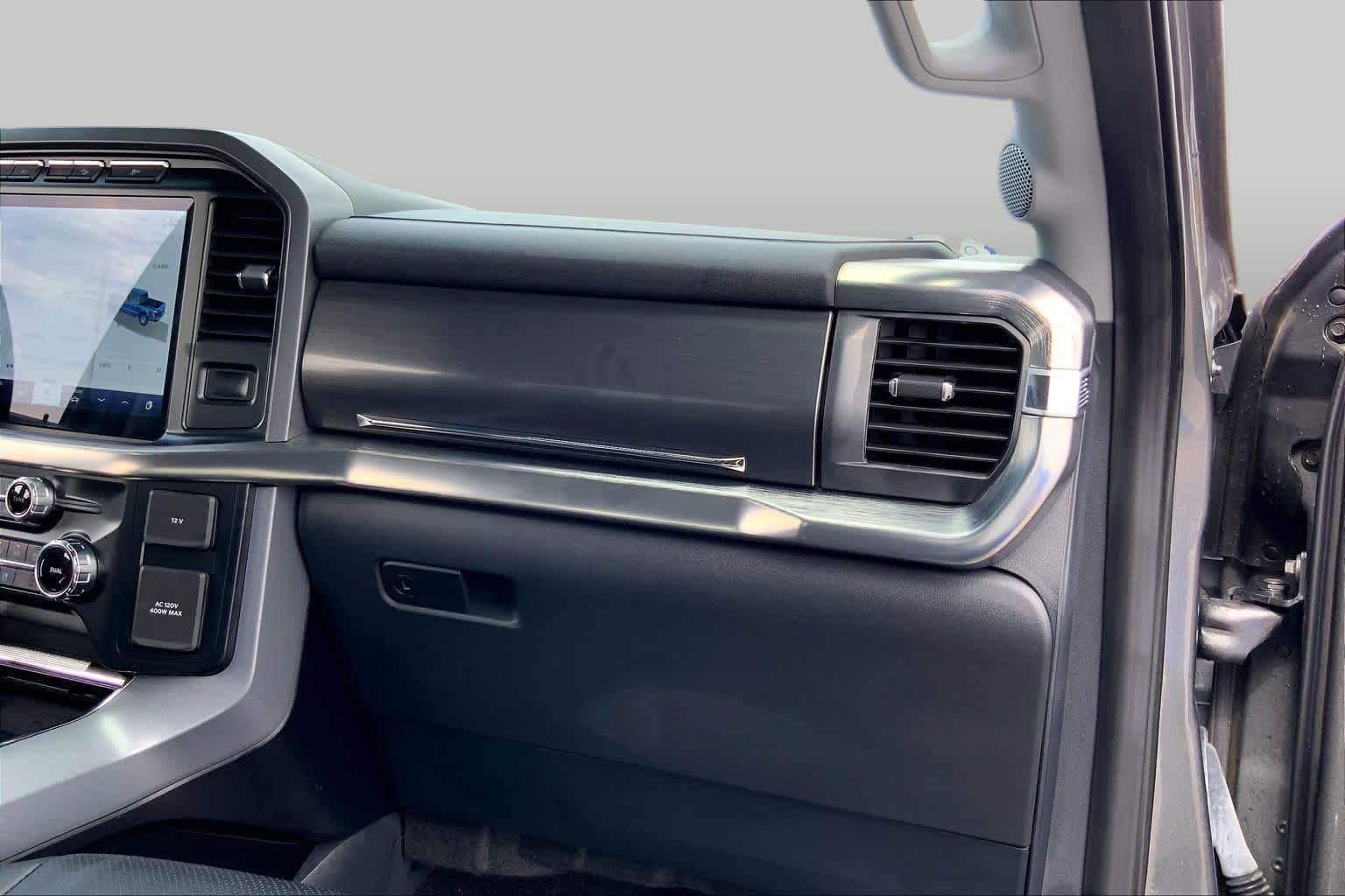 Used 2022 Carbonized Gray Ford LARIAT image 18
