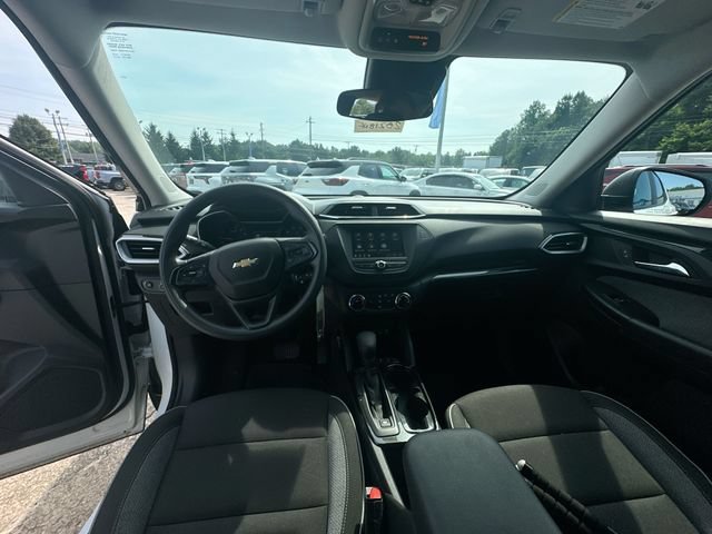 Used 2023 Summit White Chevrolet LS image 23