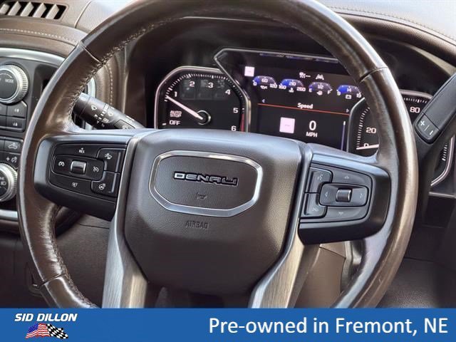 Used 2021 White Frost Tricoat GMC Denali image 10
