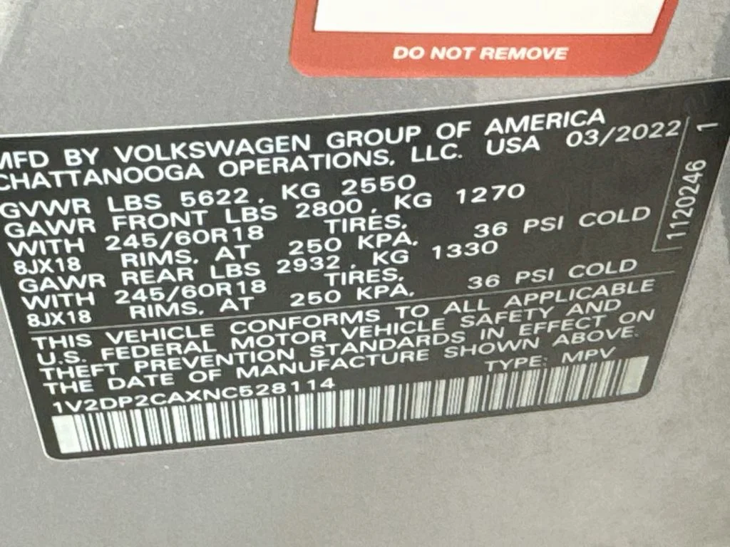 Used 2022 Silver Volkswagen 2.0T SE image 40