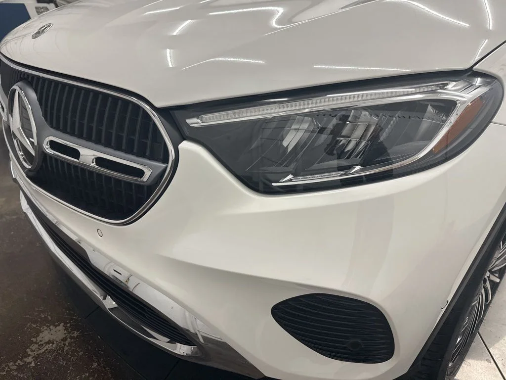 Used 2026 White Mercedes-Benz GLC 300 image 30