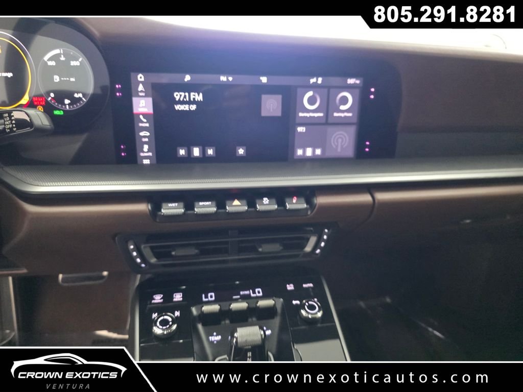 Used 2020  Porsche Carrera image 12