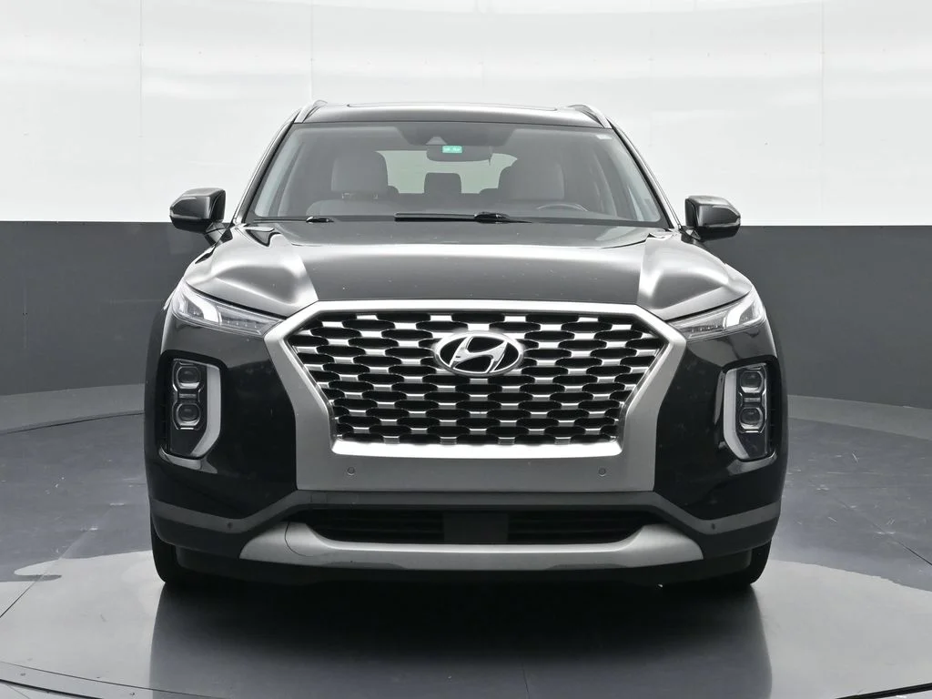 Used 2022 Black Hyundai SEL image 6
