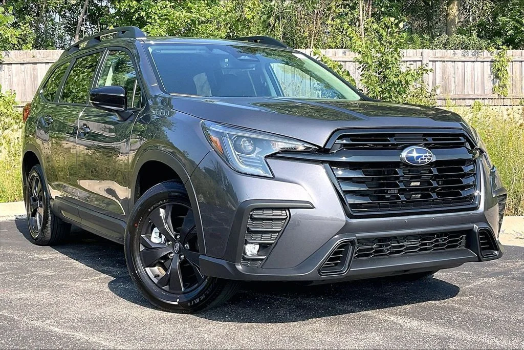 Used 2026 Gray Subaru Premium image 33