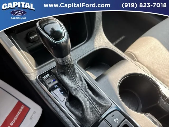 Used 2016 Blue Hyundai Limited image 31