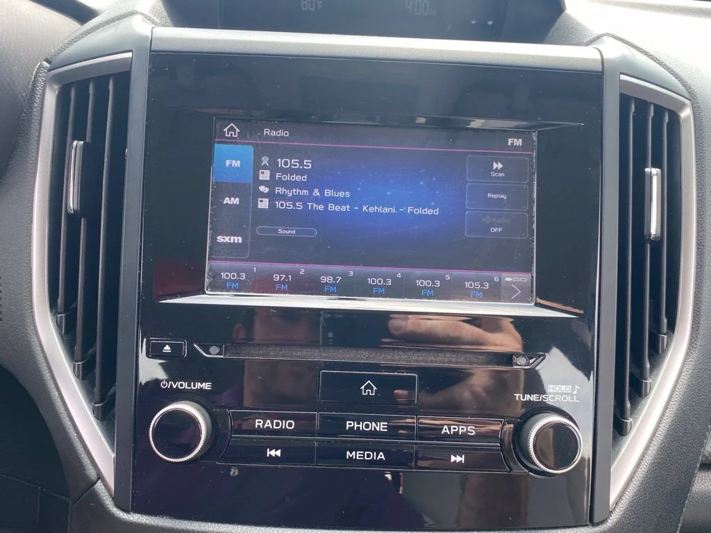 Used 2020 Blue Subaru Base image 22