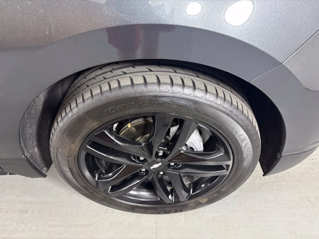 Used 2021 NIGHTFALL GRAY METALLIC Chevrolet LT image 10