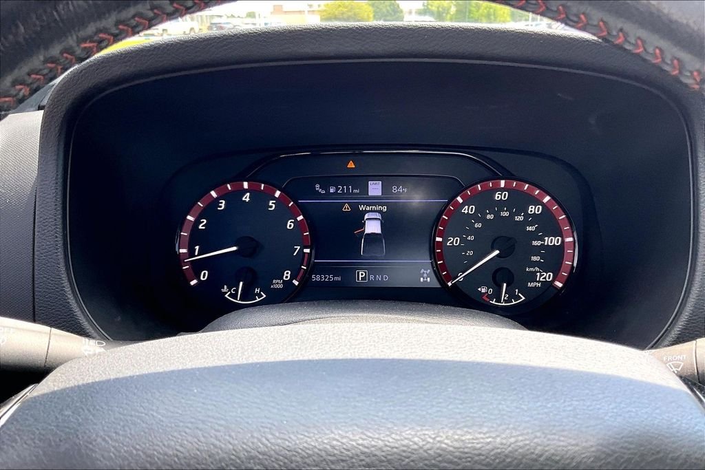 Used 2022 Red Nissan PRO-4X image 19
