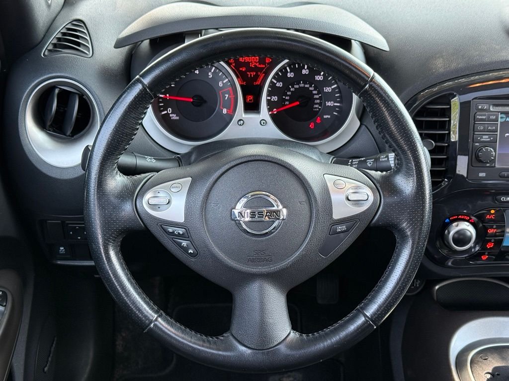 Used 2013 Cayenne Red Nissan SL image 20