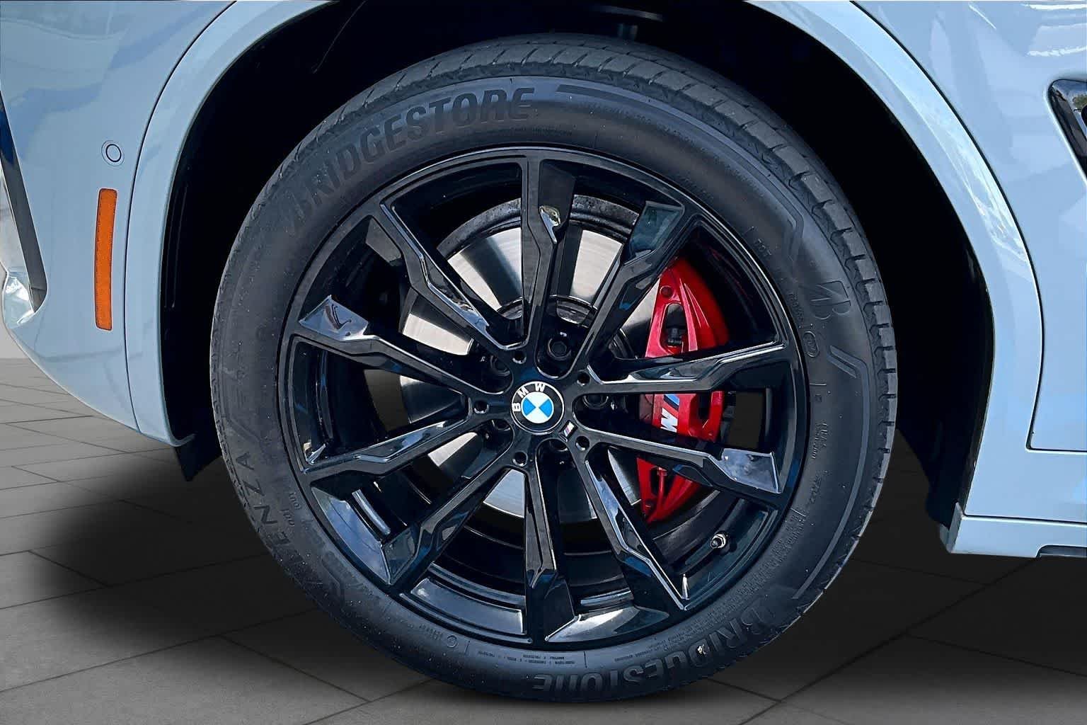 Used 2024 Brooklyn Grey Metallic BMW M40i image 11