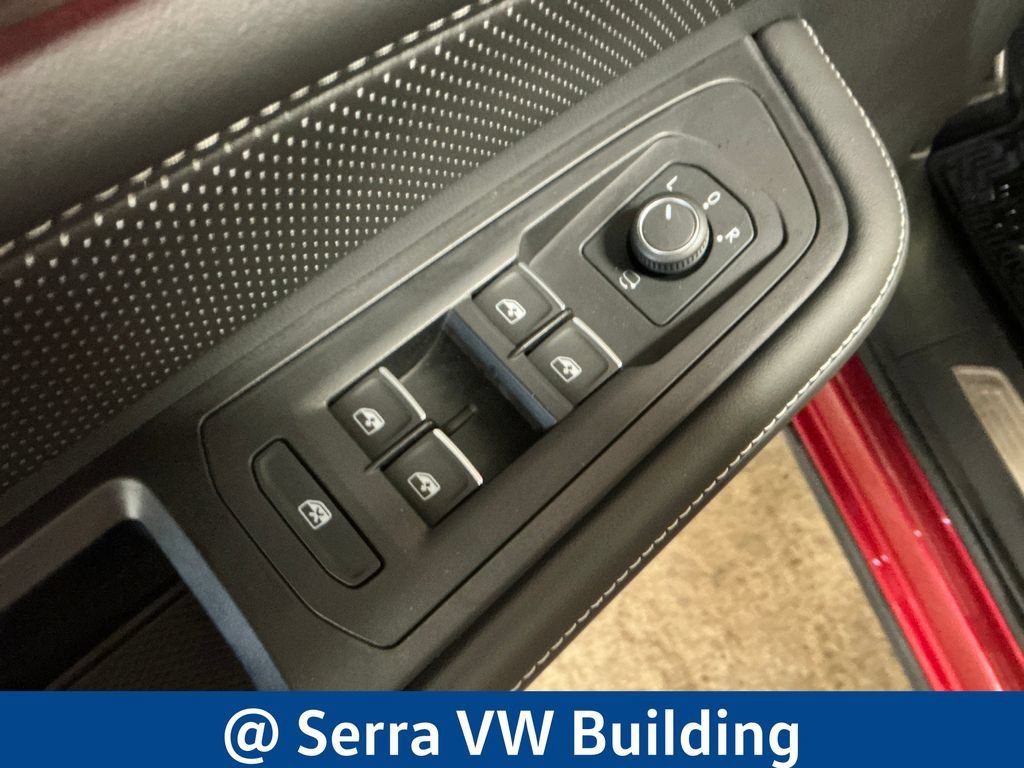 Used 2024 None Volkswagen 2.0T SEL Premium R-Line image 18