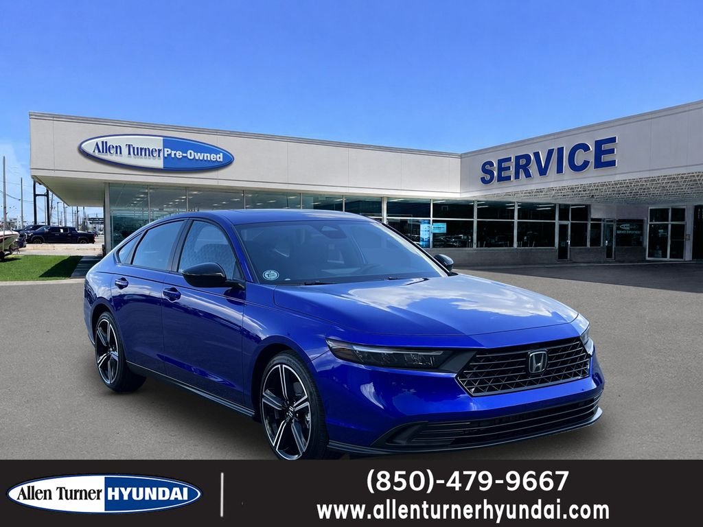 Used 2026 Still Night Pearl Honda Sport image 1