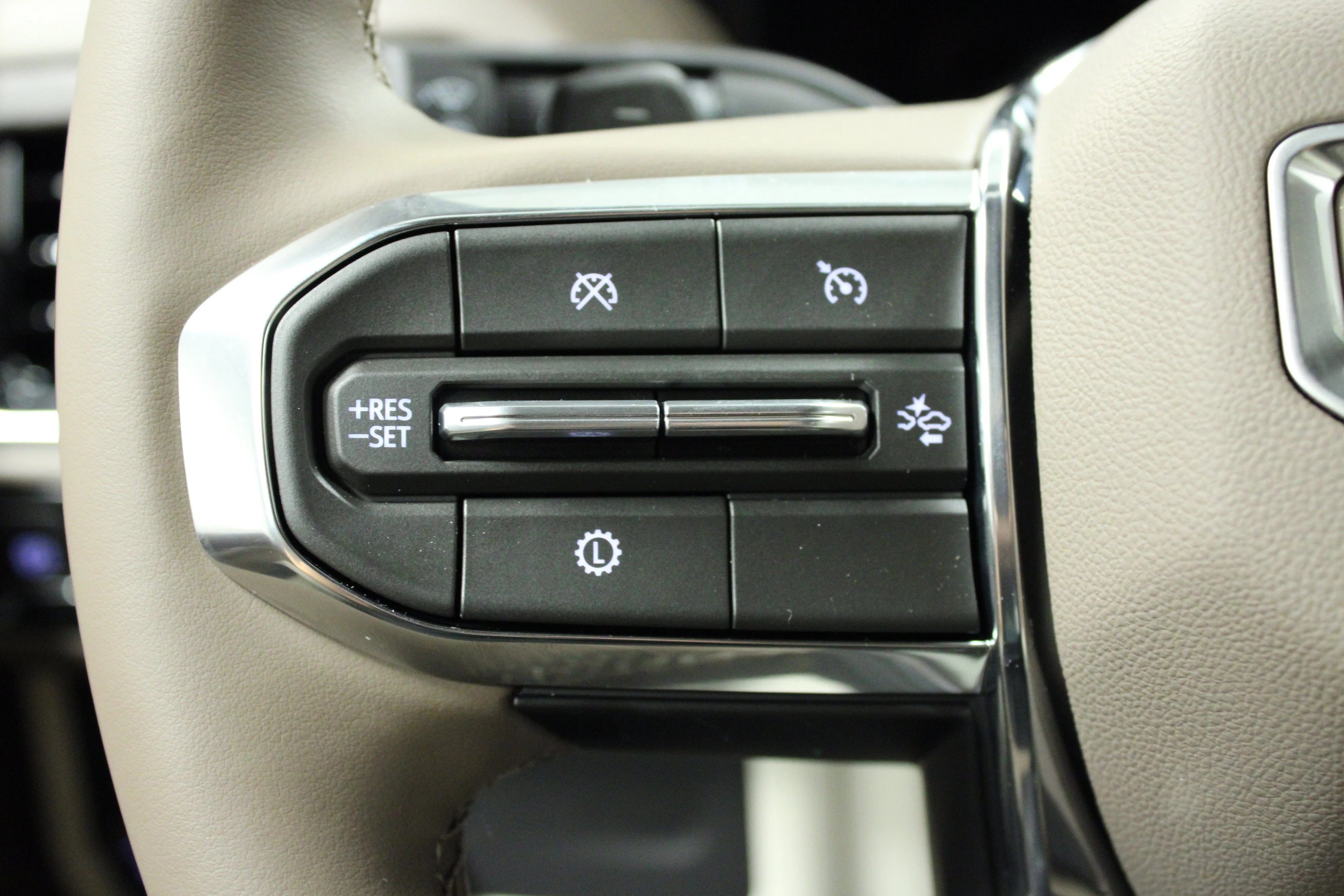 New 2026 Summit White GMC Denali image 21