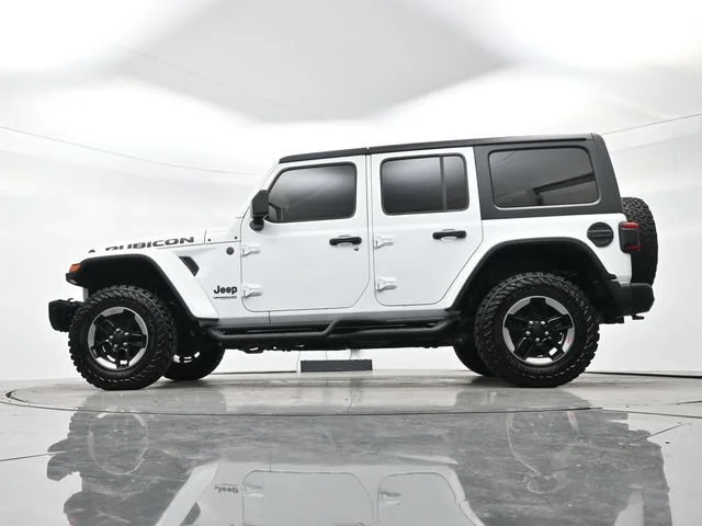 Used 2018 Bright White Clearcoat Jeep Rubicon image 24