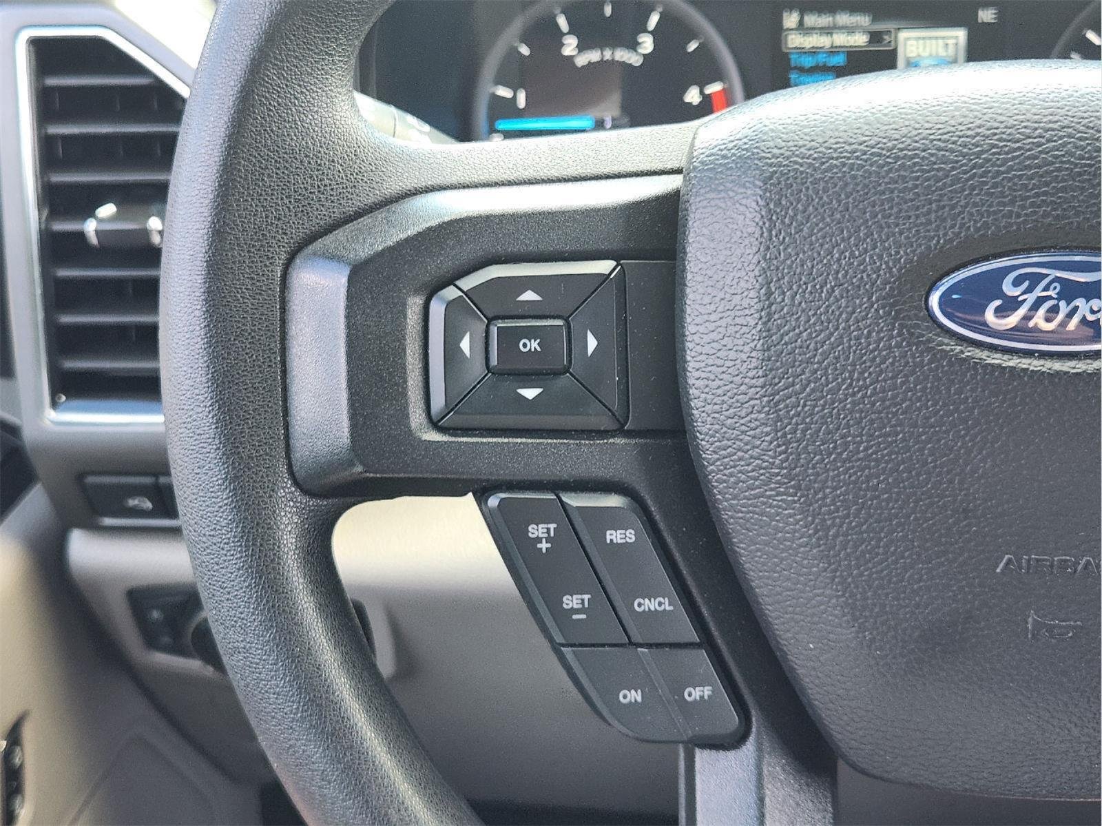Used 2020 Iconic Silver Ford XLT image 28