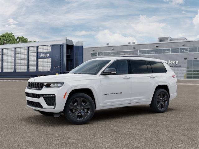 New 2027 Bright White Clear-Coat Paint Jeep Limited Reserve image 13