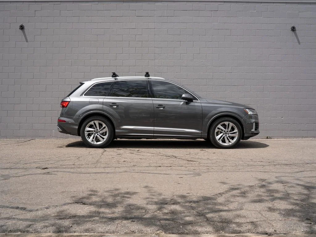 Used 2021 Gray Audi 55 Prestige image 8