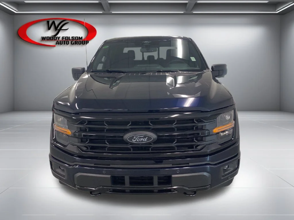New 2026 Blue Ford XLT image 3