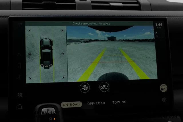 New 2026 Santorini Black Land Rover S image 22