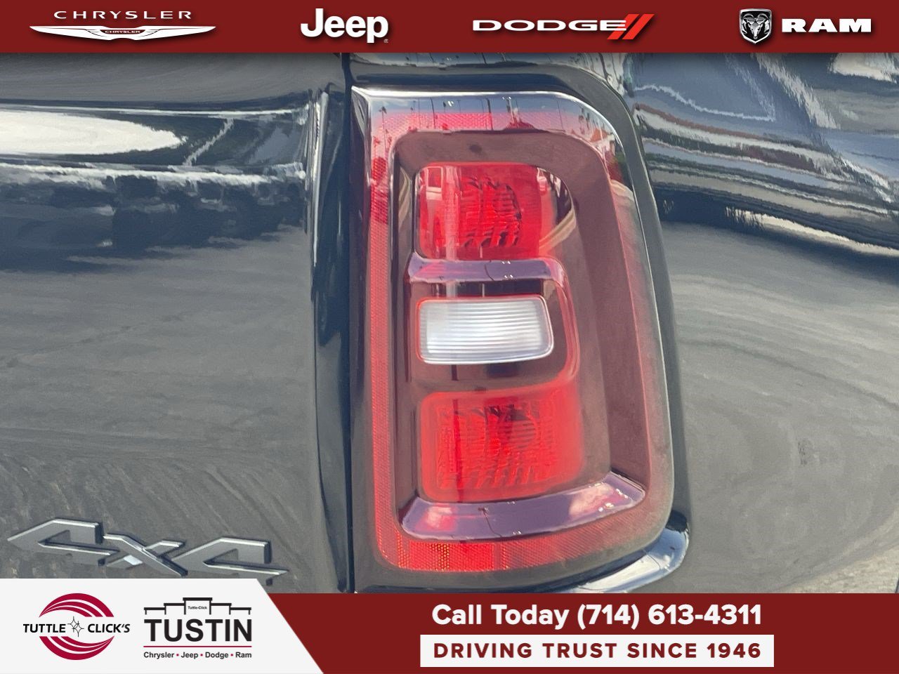 New 2026 Diamond Black Crystal Pearl-Coat Exterior Paint RAM Laramie image 9