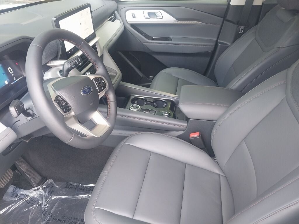 New 2026 Space White Metallic Ford Active w/200A Pkg image 5