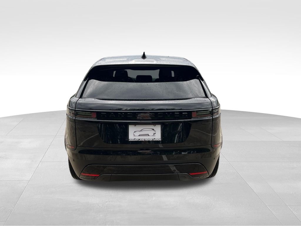 New 2026 Santorini Black Land Rover S image 4