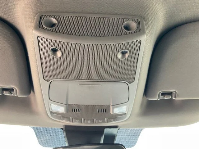 Used 2020 White Ford XLT image 17